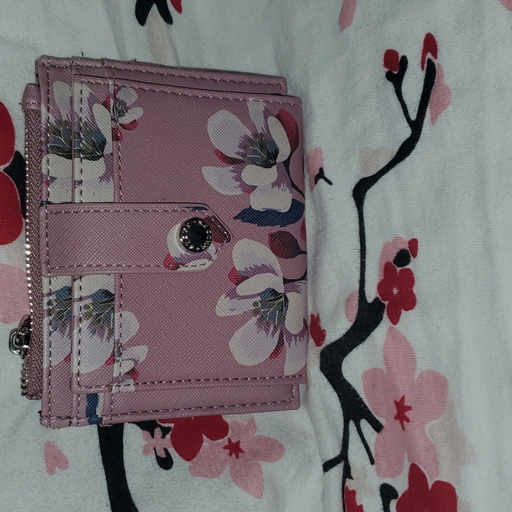 Small Steve Madden wallet